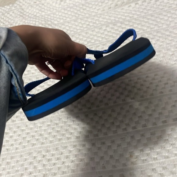 Rainbow Flipflop Sandals - Picture 10 of 10